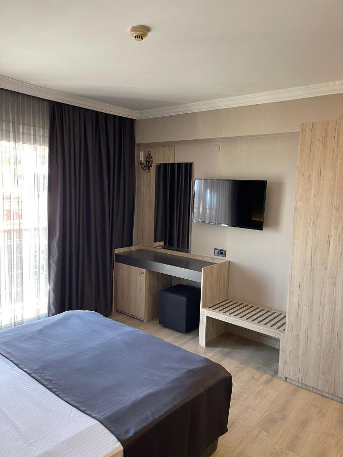 Grand Faik Hotel Çeşme Exteriér fotografie