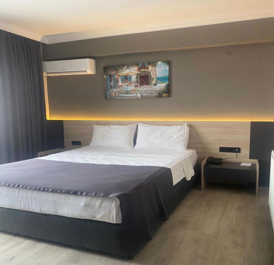 Grand Faik Hotel Çeşme Exteriér fotografie