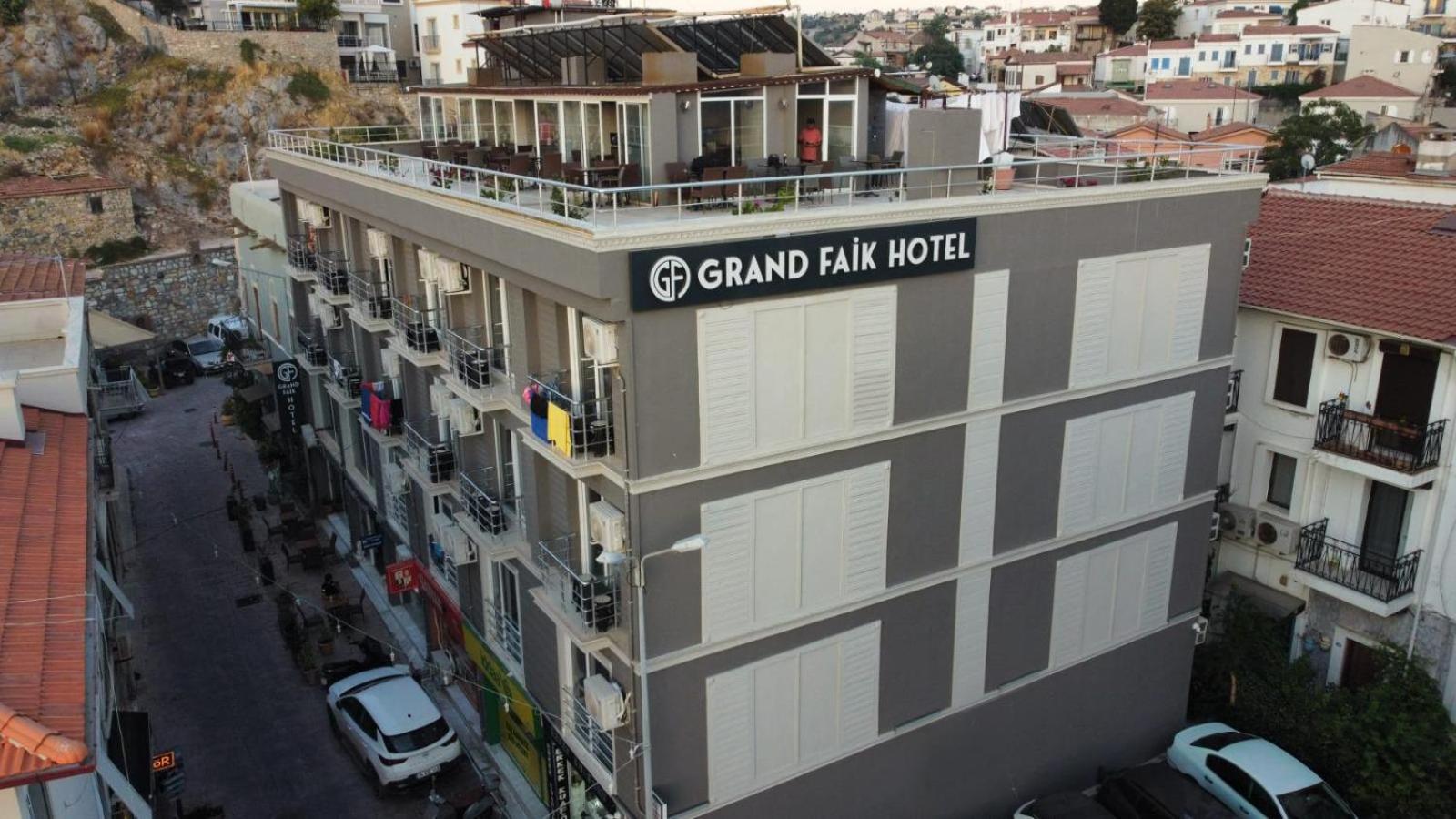 Grand Faik Hotel Çeşme Exteriér fotografie