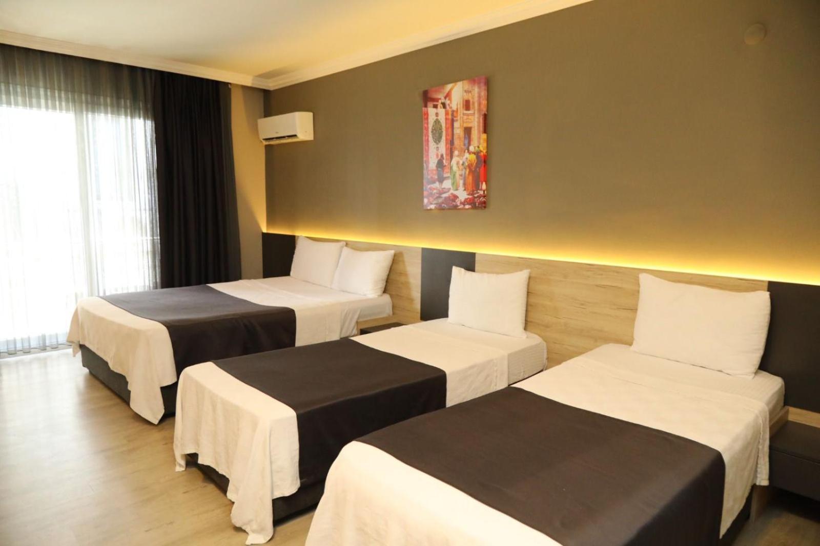 Grand Faik Hotel Çeşme Exteriér fotografie